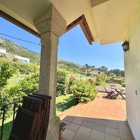Rooms Peregrinos A Casa Alicia Rosal Εξωτερικό φωτογραφία