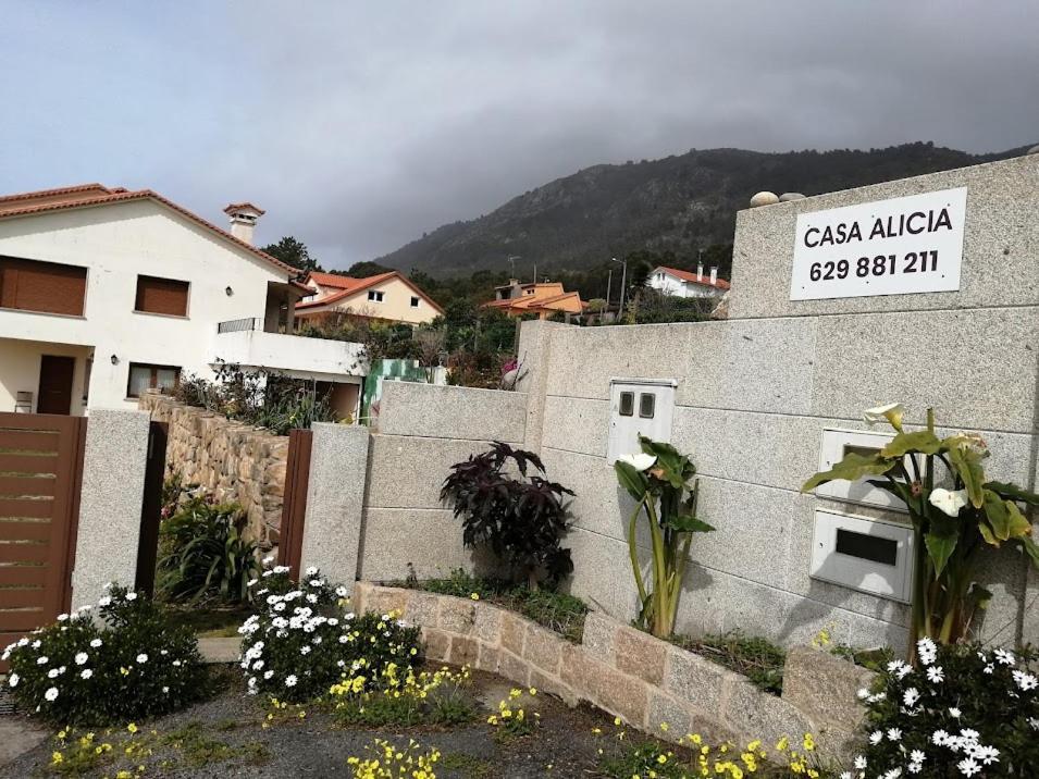 Rooms Peregrinos A Casa Alicia Rosal Εξωτερικό φωτογραφία