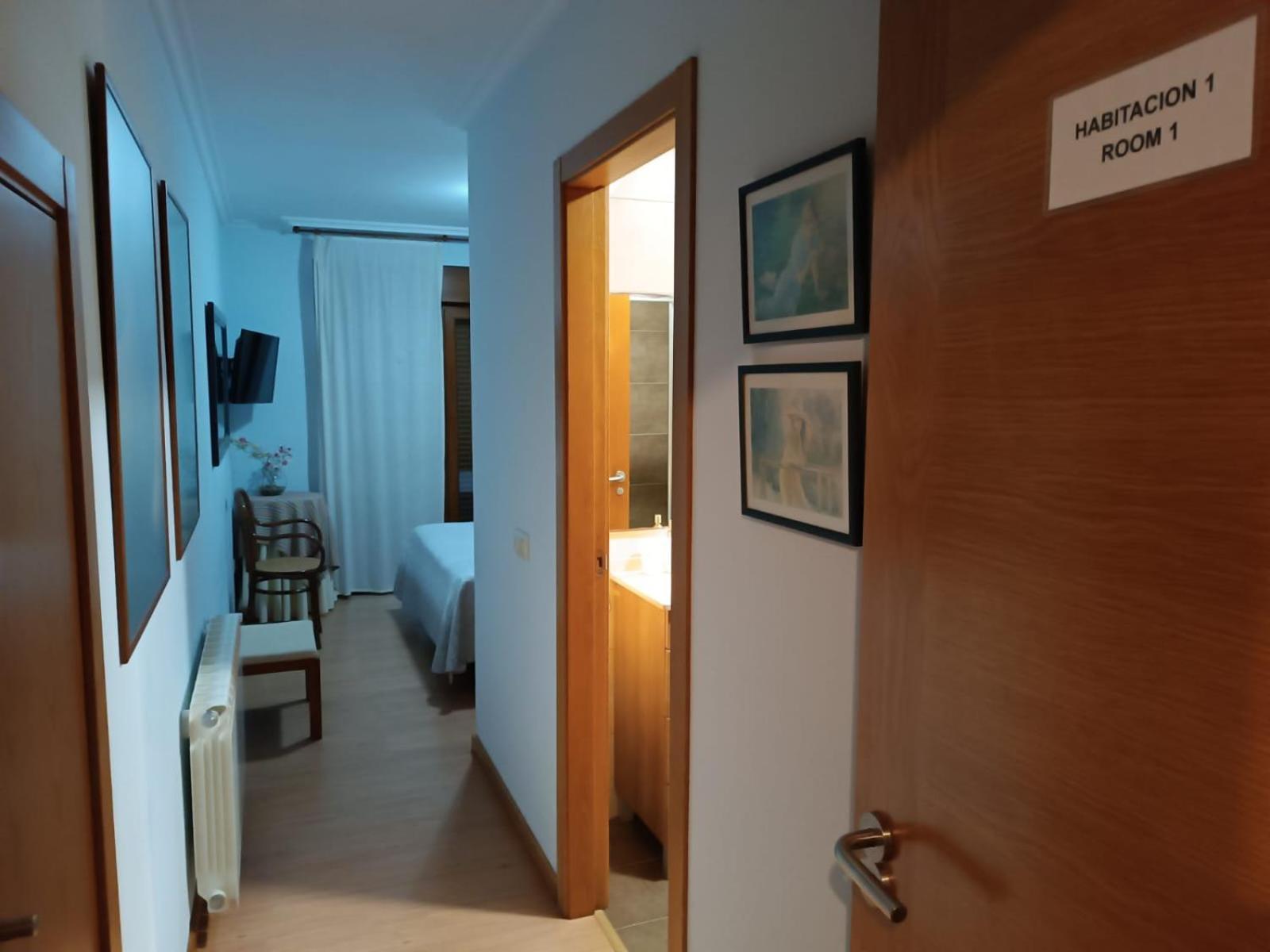 Rooms Peregrinos A Casa Alicia Rosal Εξωτερικό φωτογραφία