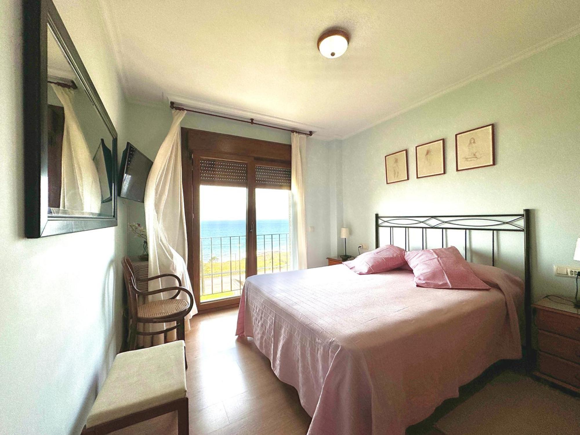Rooms Peregrinos A Casa Alicia Rosal Εξωτερικό φωτογραφία
